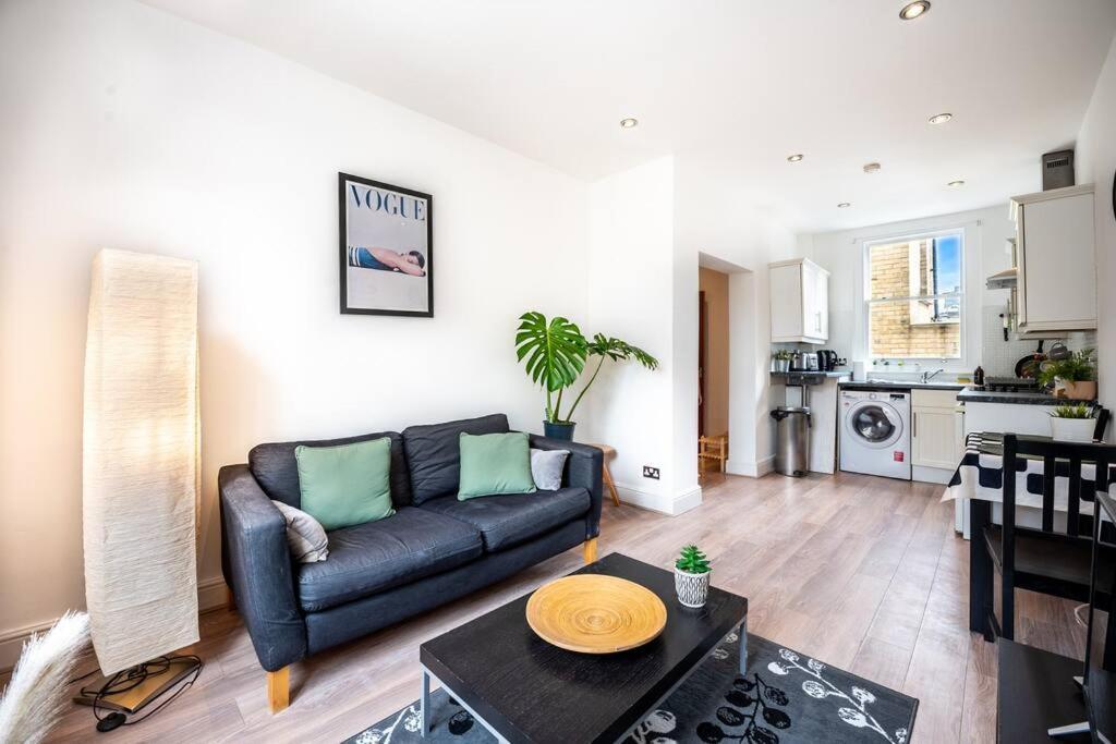 דירות לונדון Cosy Flat In Central Ldn Payment To The Host מראה חיצוני תמונה